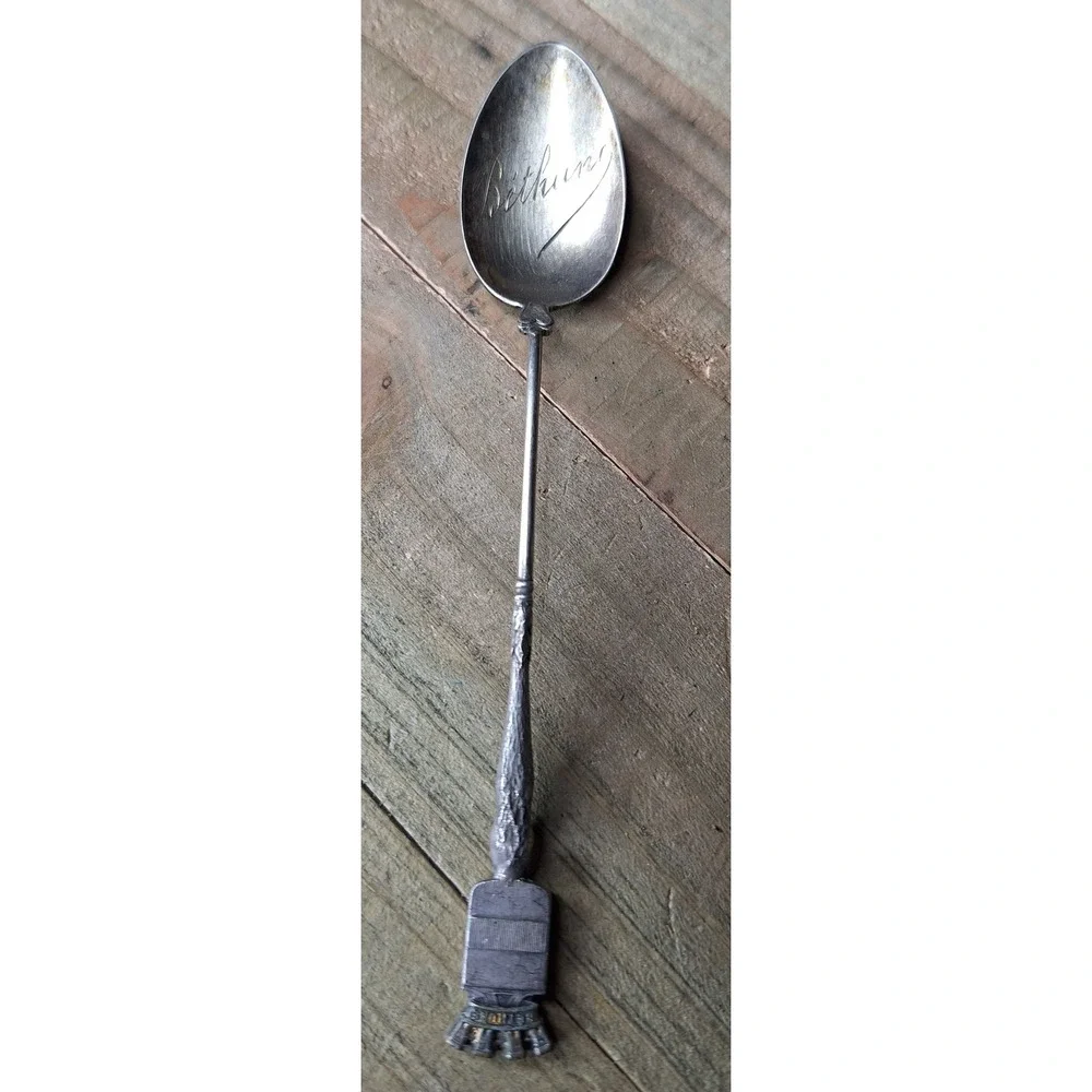 Vintage‎ Bethune France Souvenir Collector Spoon Engraved Crest Mural Crown